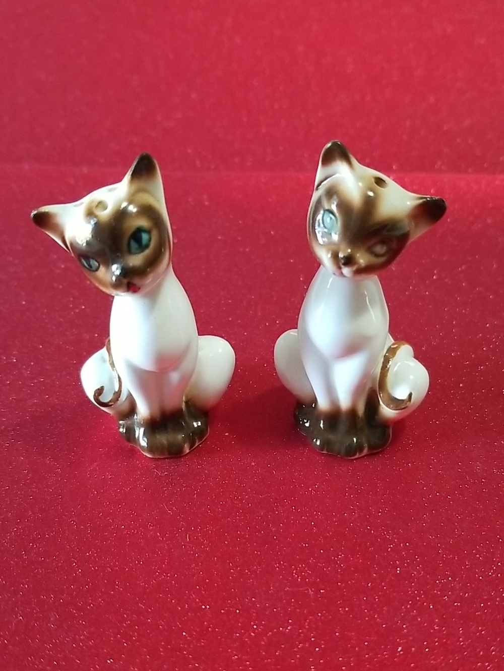 Vintage Siamese Cats Bone China Mini Salt And Pepper Shakers